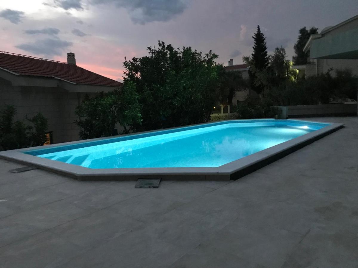 Rezevici Boutique Villa Petrovac المظهر الخارجي الصورة
